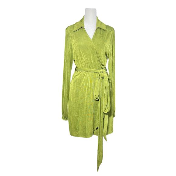 Princess Polly Women Wrap Mini Dress Size 6 Green Velour Disco Party Time Slinky - Picture 1 of 11
